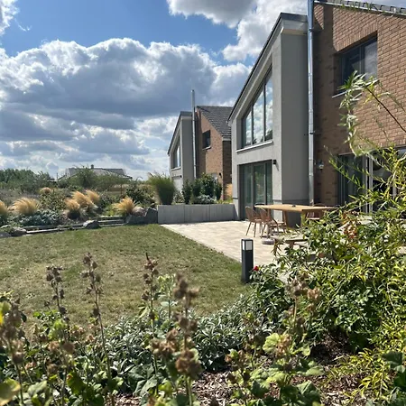 - Idyllisches Mit Privatstrand Und Sauna In Der Naehe Von Leipzig #hausmaja Lobnitz (Saxony)