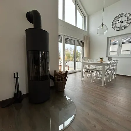 - Idyllisches Mit Privatstrand Und Sauna In Der Naehe Von Leipzig #hausmaja