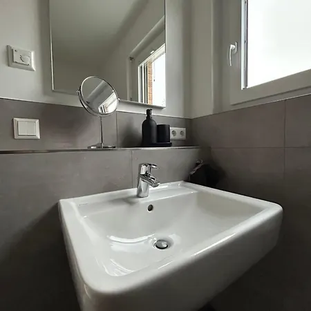 - Idyllisches Mit Privatstrand Und Sauna In Der Naehe Von Leipzig #hausmaja Hébergement de vacances *