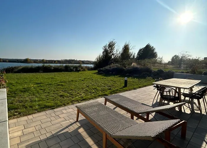 - Idyllisches Mit Privatstrand Und Sauna In Der Naehe Von Leipzig #hausmaja * Lobnitz (Saxony)