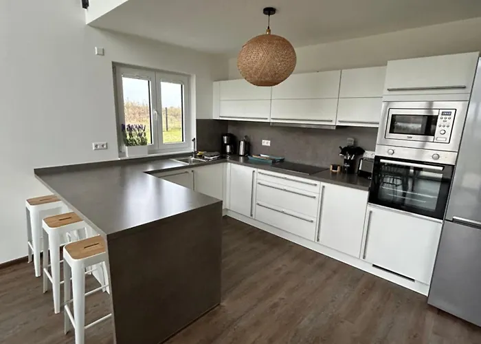 - Idyllisches Mit Privatstrand Und Sauna In Der Naehe Von Leipzig #hausmaja Lobnitz (Saxony)